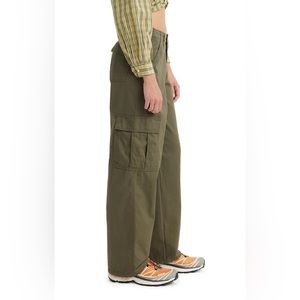 Levi's Women's '94 Baggy High Rise Straight Leg Cargo Pants - Green